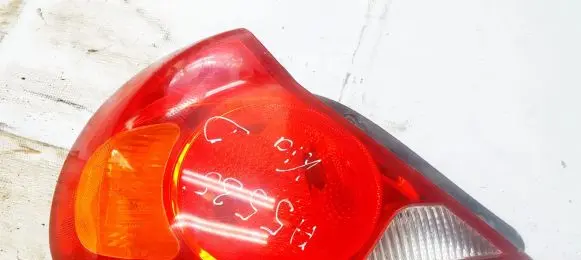 KIA Spectra Rear/tail lights