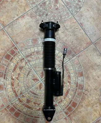 Mercedes-Benz GL X166 Air suspension rear shock absorber 1663200130 1663260500 1663200930