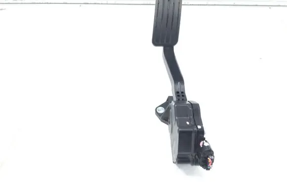 Subaru Legacy Accelerator throttle pedal 36010AG140