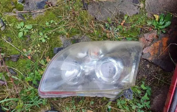 Toyota Avensis T250 Headlight/headlamp