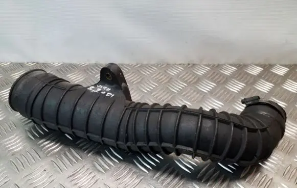 Mercedes-Benz Vito Viano W638 Turbo air intake inlet pipe/hose A6380941382