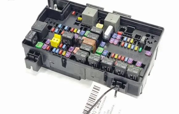 Dodge Durango Fuse box set P68251629AC