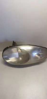Nissan Micra Headlight/headlamp 89900077
