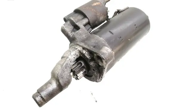 Volkswagen PASSAT B5.5 Starter motor 059911023H 0001109021