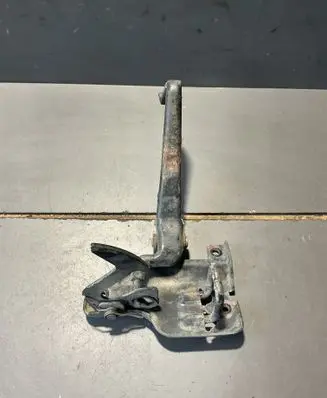 Audi A4 S4 B6 8E 8H Engine bonnet/hood lock/catch 8E0823480A