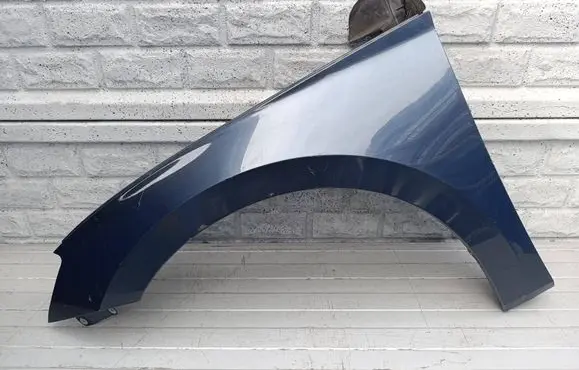 Skoda Superb B8 (3V) Fender