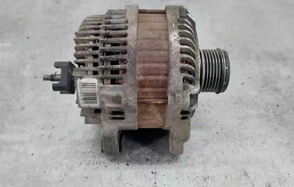 Renault Laguna III Generator/alternator 8200363528