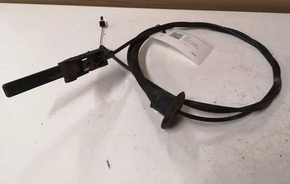 Peugeot 407 Engine bonnet (hood) release handle