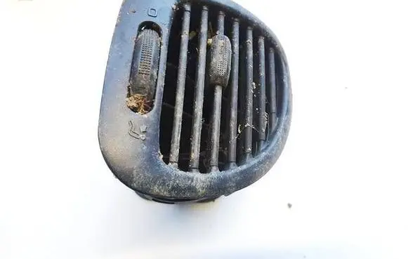 Dash center air vent grill