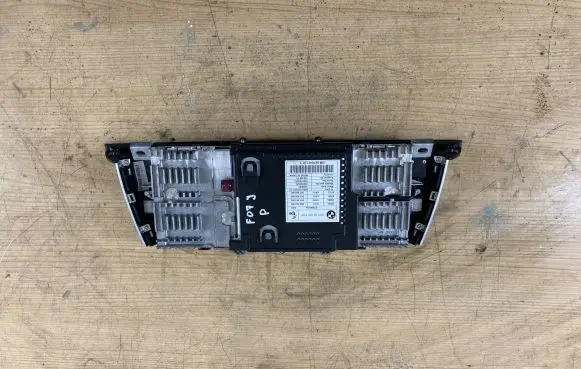 BMW 5 GT F07 Screen/display/small screen 9210411