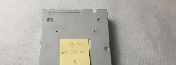 Audi A6 S6 C6 4F Navigation unit CD/DVD player 4E0035664