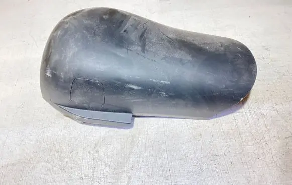 Steering wheel column trim