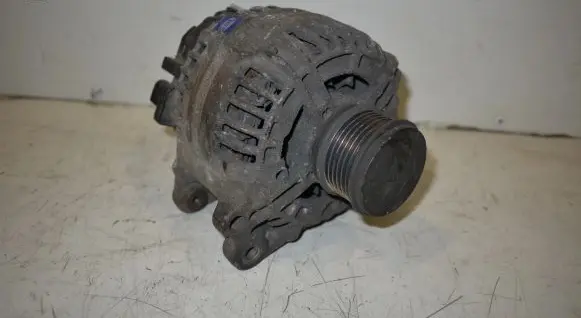 Audi A3 S3 8L Generator/alternator