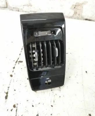Alfa Romeo Tonale Rear air vent grill 60969928 A026