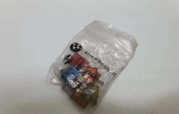 BMW 5 E60 E61 Fuse 6951079 61146951079