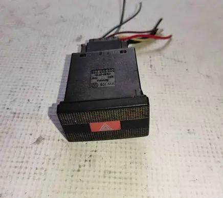 Volkswagen Transporter - Caravelle T4 Hazard light switch 703953235