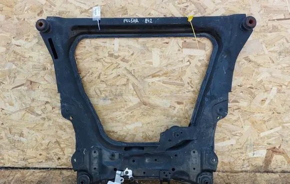 Nissan Pulsar Front subframe