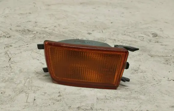 Volkswagen Golf III Front indicator light 1H0953156B