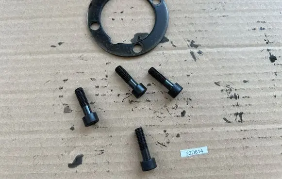 Nissan King Cab, Navara Other engine part 13013AD200 13012AD210