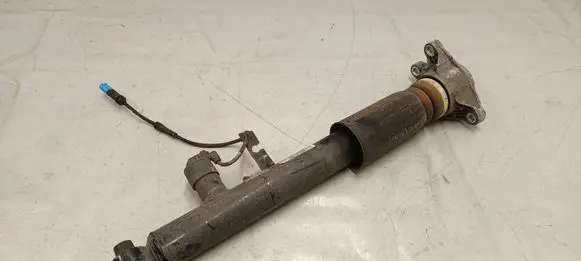 BMW 3 G20 G21 Rear shock absorber/damper 10817611