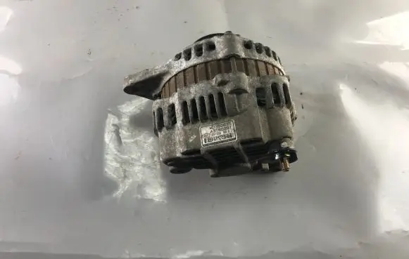 Mitsubishi Pajero Pinin Generator/alternator MD360635