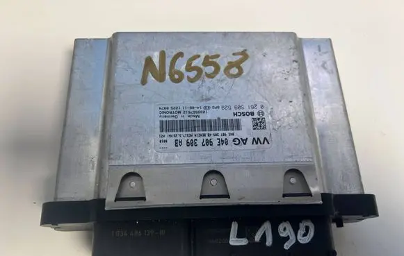 Skoda Superb B6 (3T) Engine control unit/module 04e907309ab