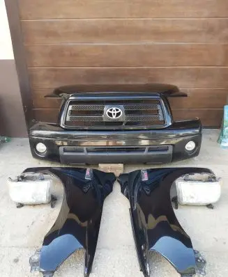 Toyota Tundra II Front bodywork piece 