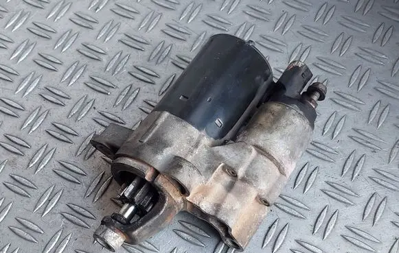 Audi A4 S4 B8 8K Starter motor 0001107450