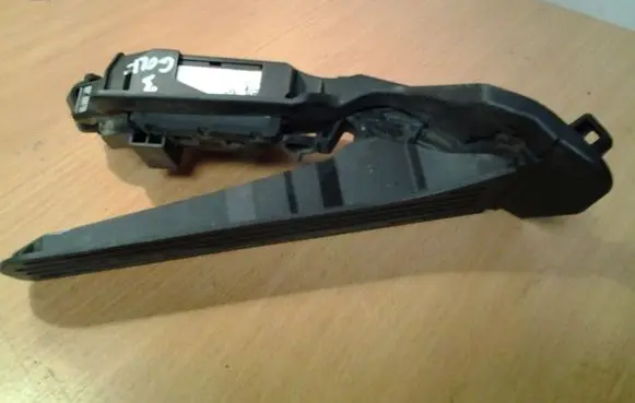 Volkswagen Golf V Accelerator throttle pedal 1K2721503M 6PV00874500