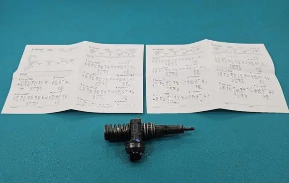 Skoda Octavia Mk2 (1Z) Fuel injector 0414720215 IMPRK1371376