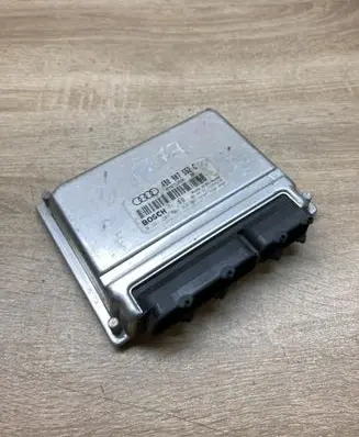 Audi A4 S4 B5 8D Engine control unit/module ECU 4B0907552C 0261204767