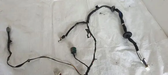 Nissan Cab Star Front door wiring loom 24124MB