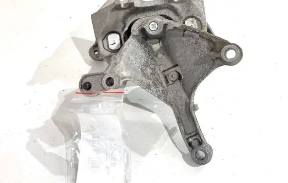 Dacia Sandero Engine mount vacuum valve 112202847R