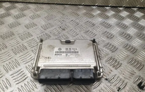 Skoda Fabia Mk1 (6Y) Engine control unit/module 038906019NL