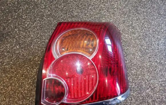 Toyota Avensis T250 Rear/tail lights