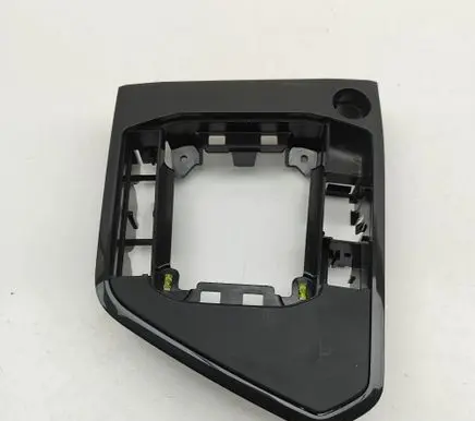Dashboard glove box trim
