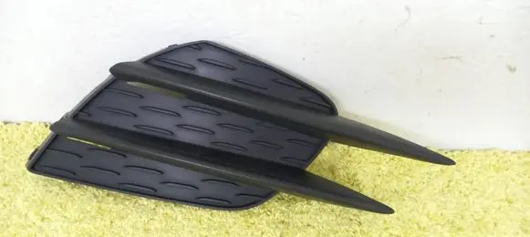Front bumper lower grill