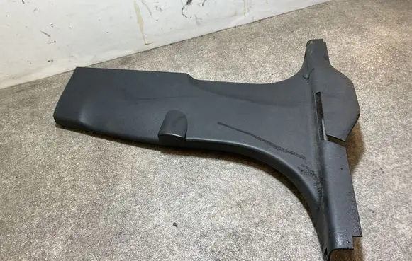 Ford Focus (B) pillar trim (bottom) JX7BA243W06A GZ3UA