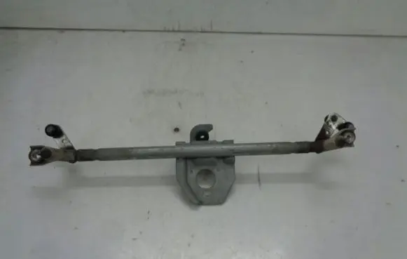 Opel Corsa C Front wiper linkage 6772571 05SKV003