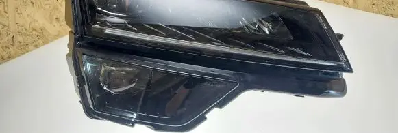 Skoda Karoq Headlight/headlamp 57B941016F 3820101