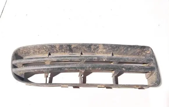 Skoda Octavia Mk1 (1U) Front bumper lower grill 1u0807368c 00201113138.20