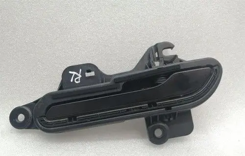 Tesla Model Y Front door handle light (exterior) 152811400D