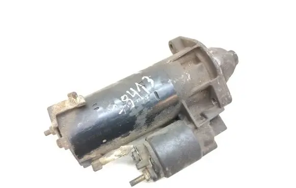 Volkswagen Bora Starter motor 068911024G
