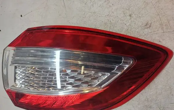 Ford Mondeo MK IV Rear/tail lights BS7113404B