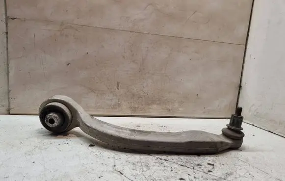 Front lower control arm/wishbone