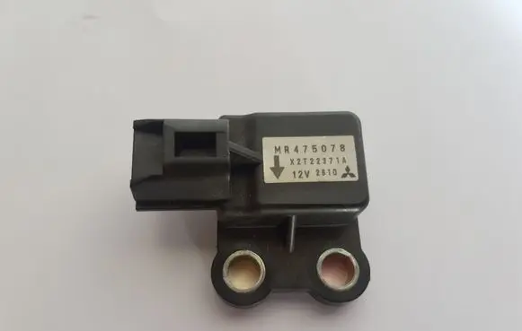 Mitsubishi Pajero Sport I Airbag deployment crash/impact sensor MR475078 X2T22371A
