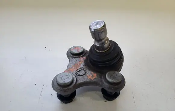 KIA Sportage Front ball joint 