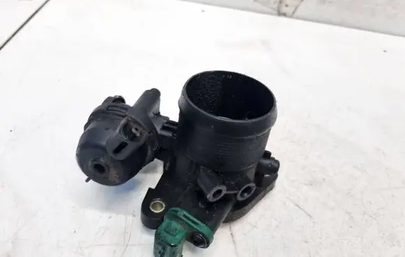 Volvo V50 Throttle valve 9647474880