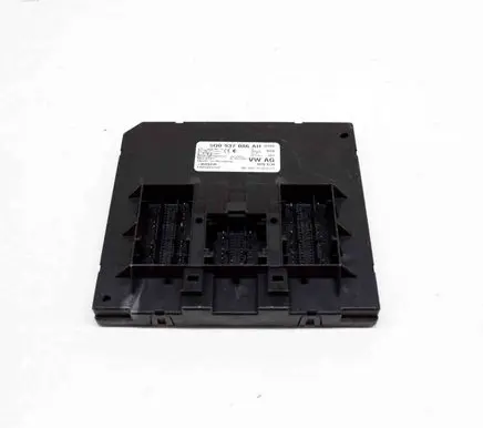 Skoda Octavia Mk3 (5E) Central body control module 5Q0937086AH F005V01737