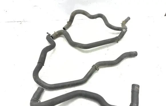 Land Rover Range Rover Sport L320 Engine coolant pipe/hose